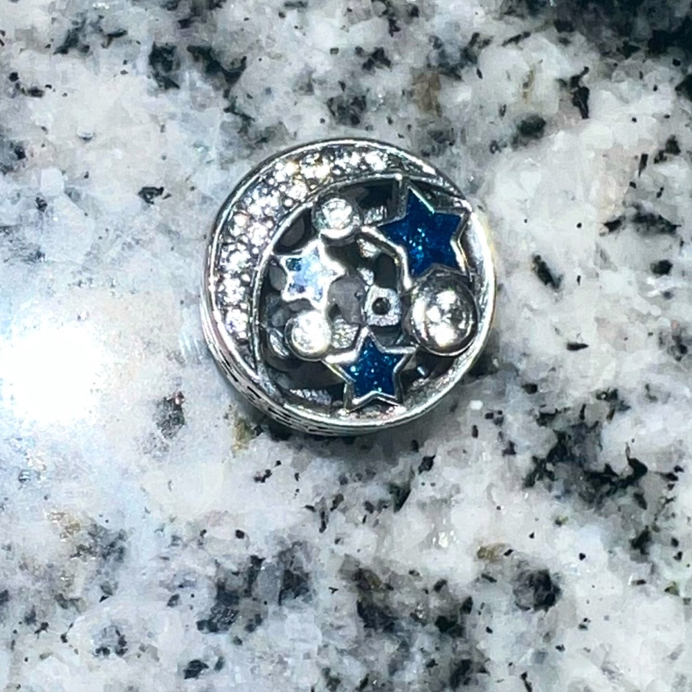 NWOT Pandora Charm Moon and Stars ⭐️ 🌚